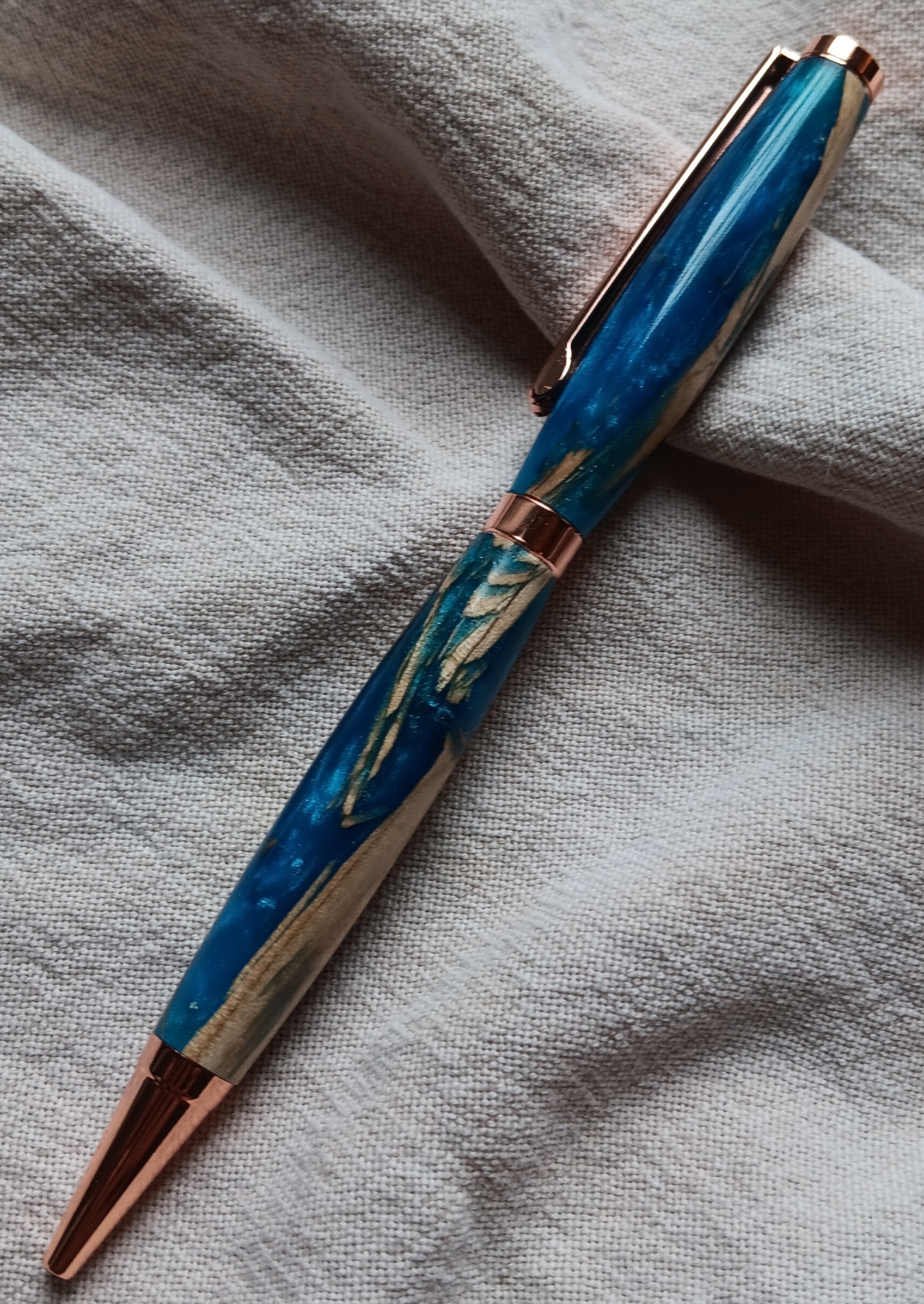 Rollerball Twist Pen