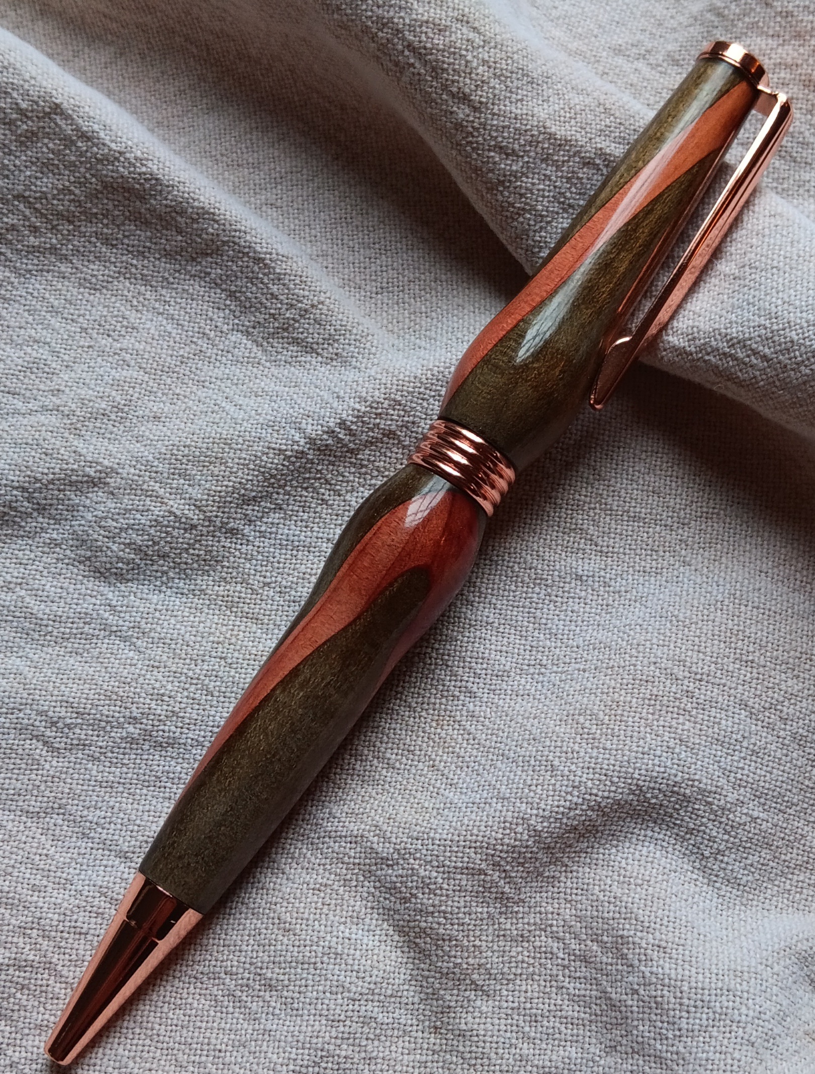 Rollerball Twist Pen