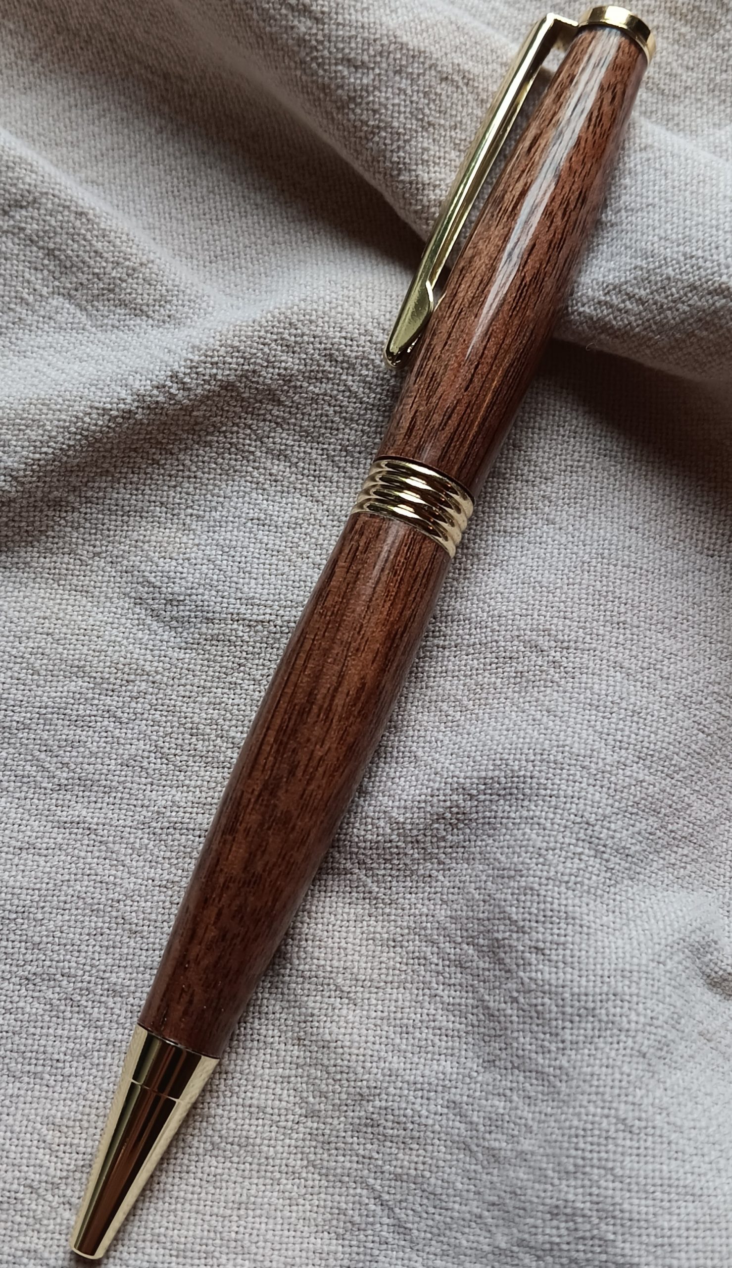 Rollerball Twist Pen