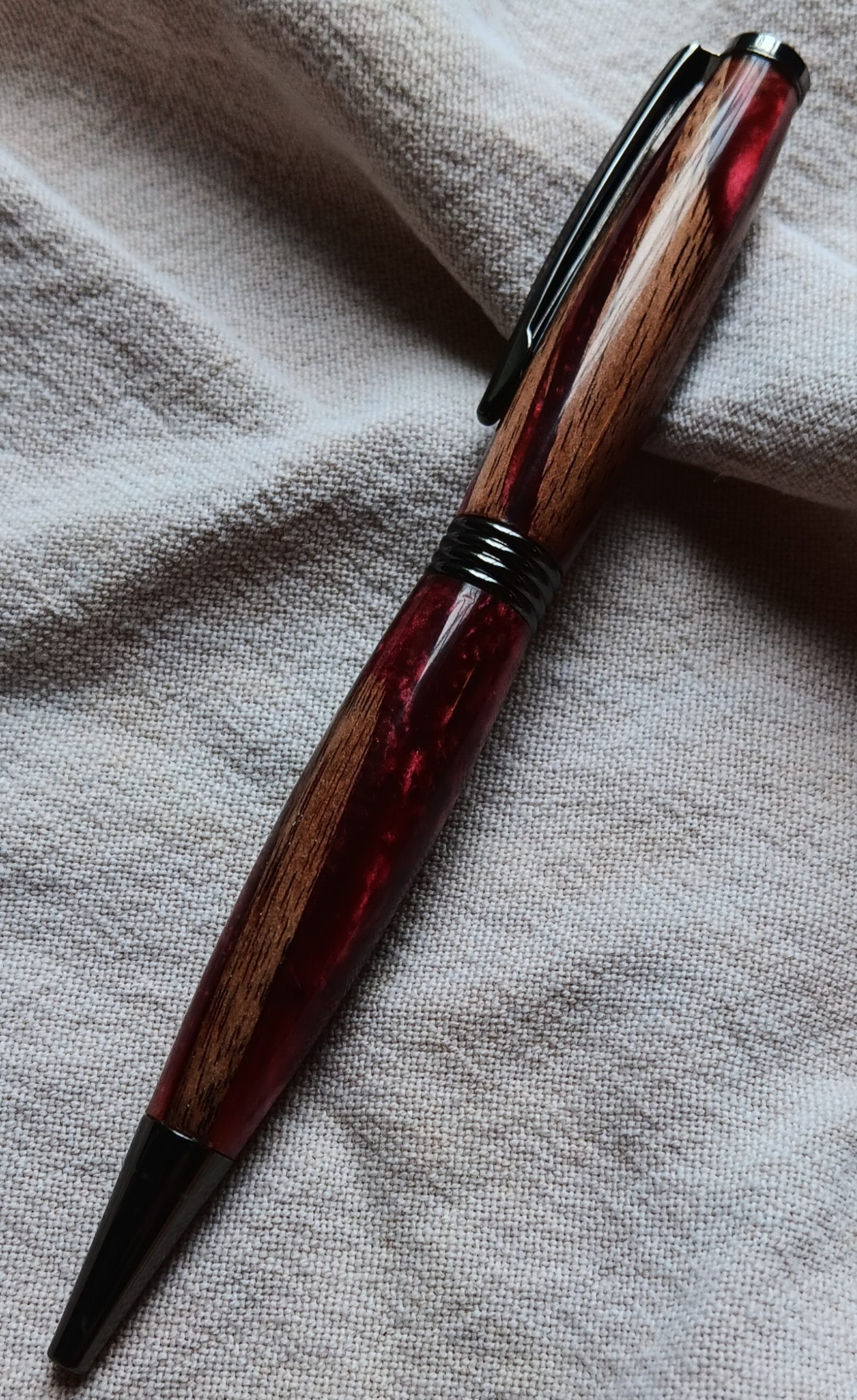 Rollerball Twist Pen