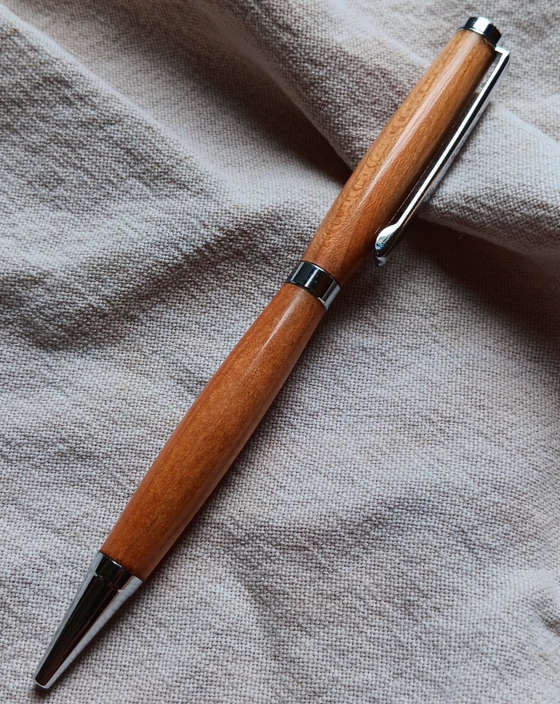 Rollerball Twist Pen